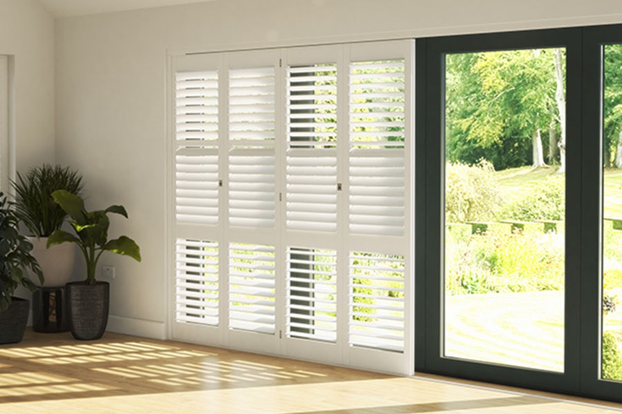 White_Shutters1